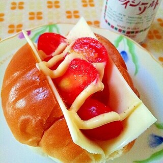 トマトとチーズの✿ロールサンド❤